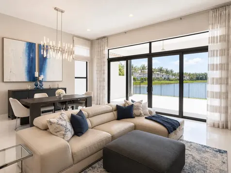 17370 Santaluce Manor Boca Raton FL 33496