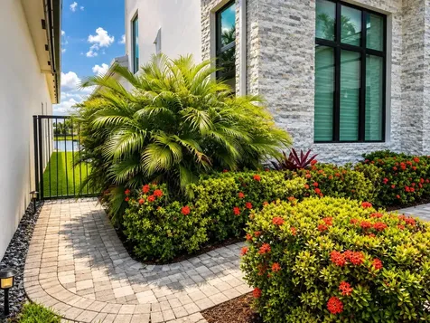 17370 Santaluce Manor Boca Raton FL 33496