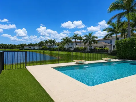 17370 Santaluce Manor Boca Raton FL 33496