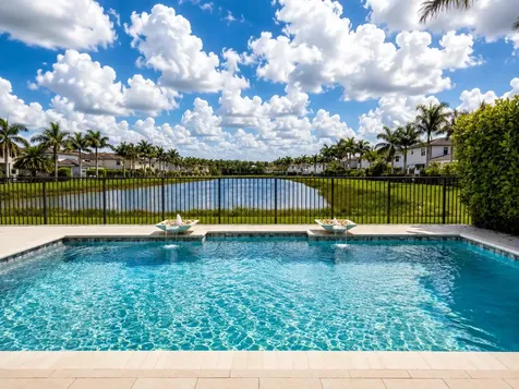 17370 Santaluce Manor Boca Raton FL 33496