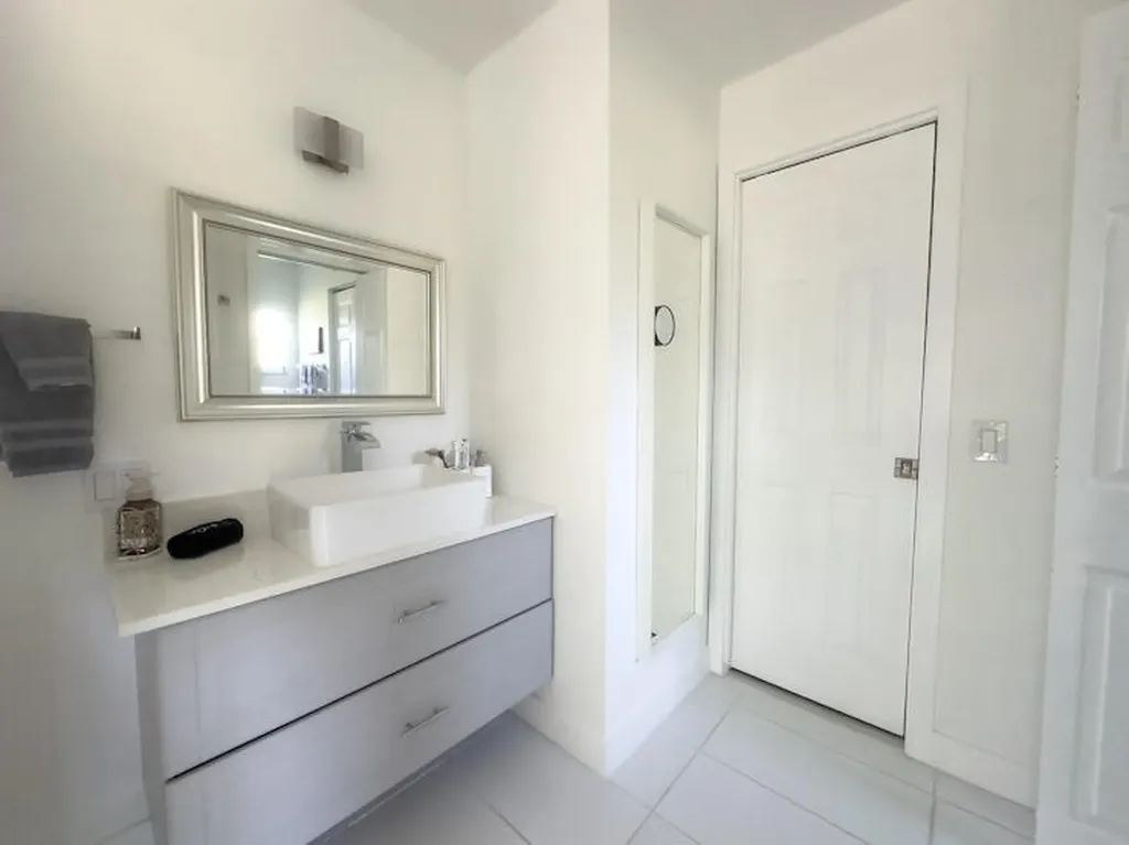 13787 Flora Place Delray Beach FL 33484