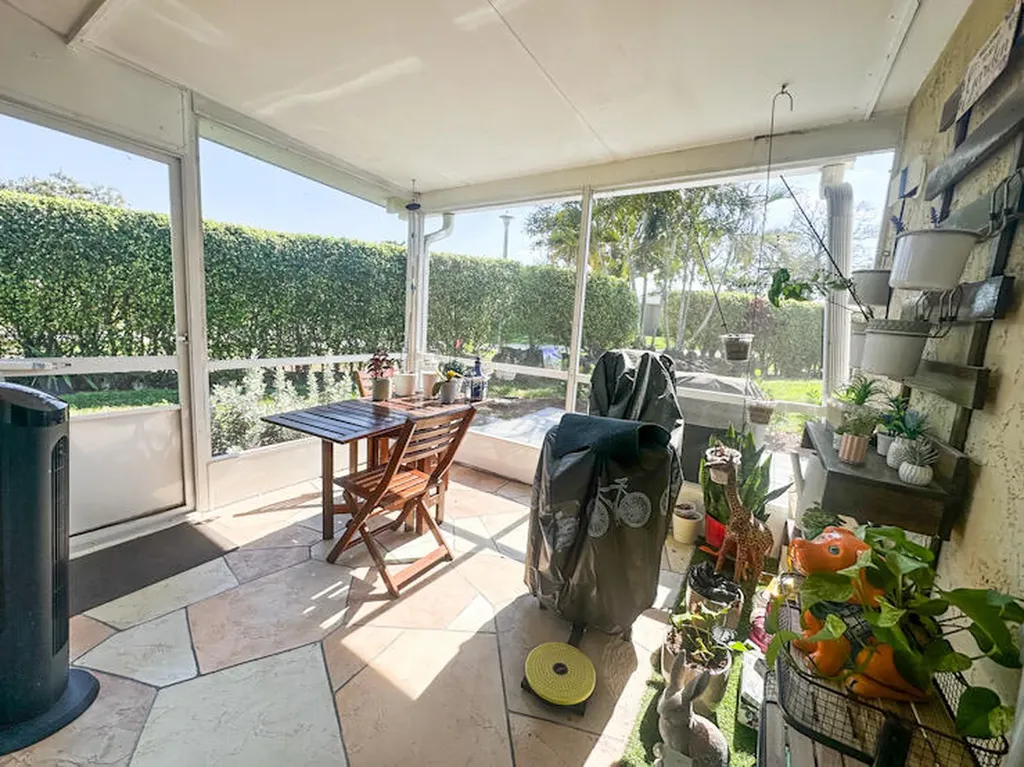 13787 Flora Place Delray Beach FL 33484