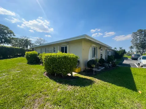 13787 Flora Place Delray Beach FL 33484