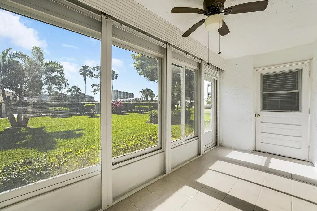 3326 Arcara Way Lake Worth FL 33467