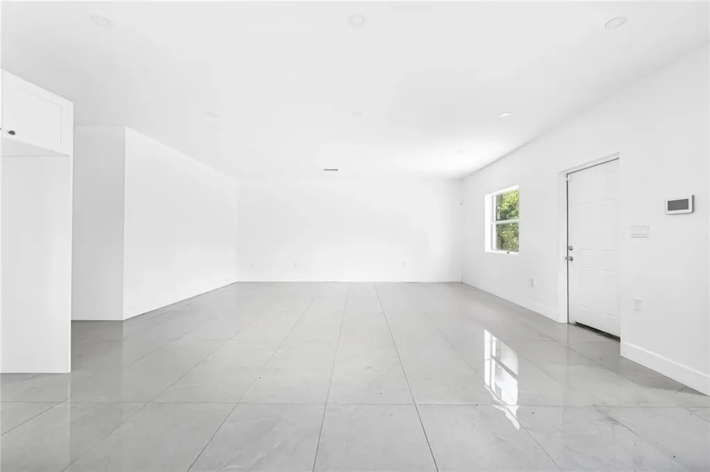 7990 NW 8th Avenue Miami FL 33150