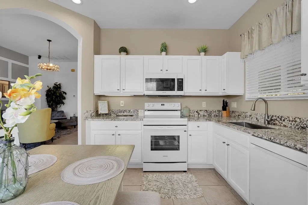 515 SW Indian Key Drive Port St Lucie FL 34986