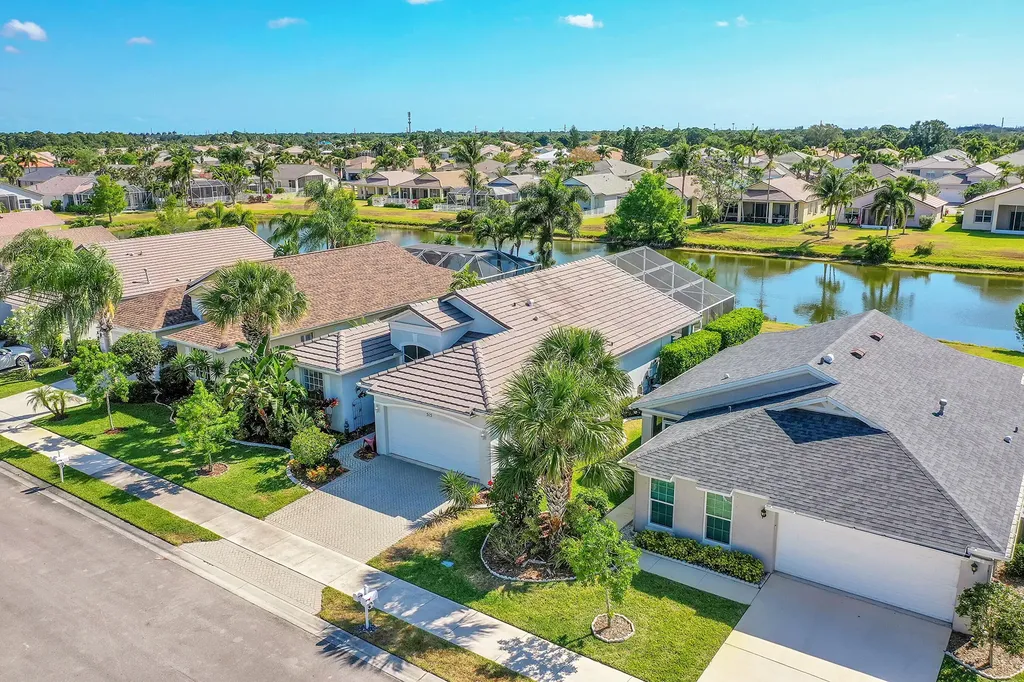 515 SW Indian Key Drive Port St Lucie FL 34986
