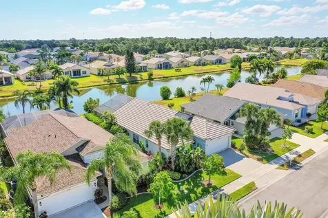 515 SW Indian Key Drive Port St Lucie FL 34986