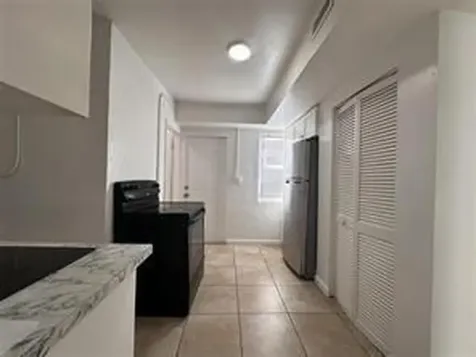 728 SW 6th Street Dania Beach FL 33004