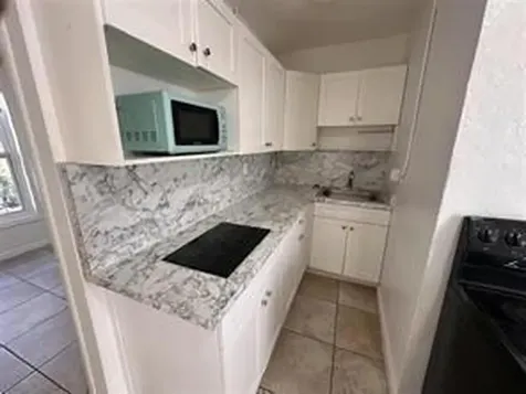 728 SW 6th Street Dania Beach FL 33004