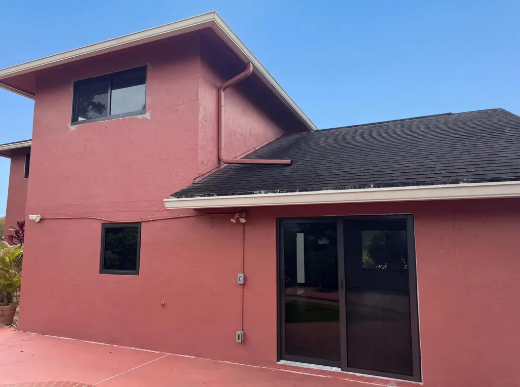118 Waterway Royal Palm Beach FL 33411