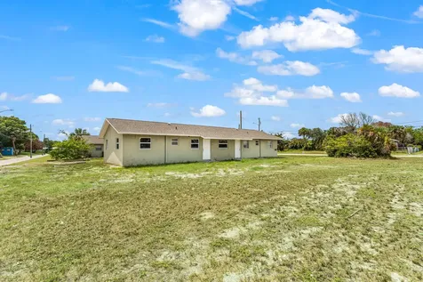 1205 Ave K Fort Pierce FL 34950