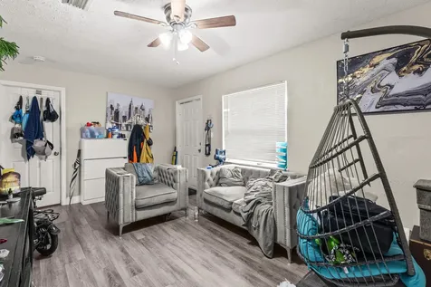 1205 Ave K Fort Pierce FL 34950