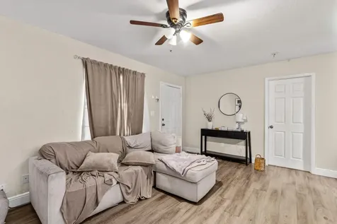 1205 Ave K Fort Pierce FL 34950