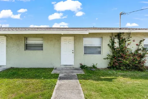 1205 Ave K Fort Pierce FL 34950