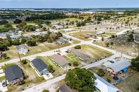 1205 Ave K Fort Pierce FL 34950