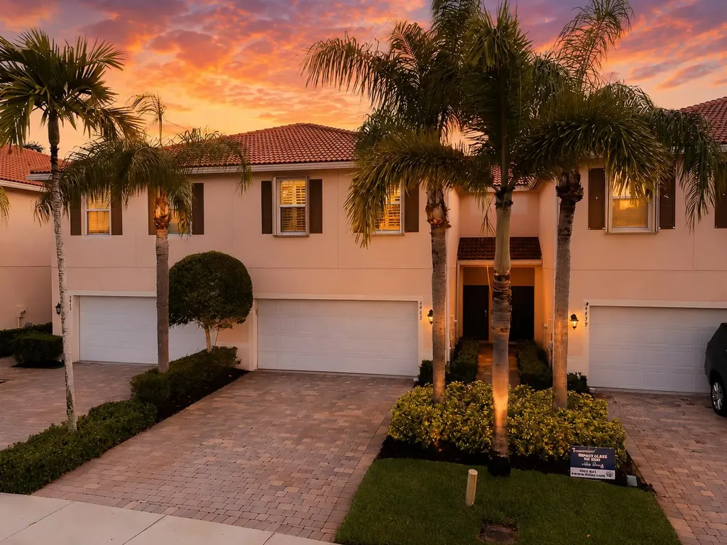 6463 Azura Lake Road Lake Worth FL 33463