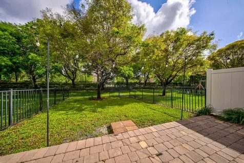 6463 Azura Lake Road Lake Worth FL 33463