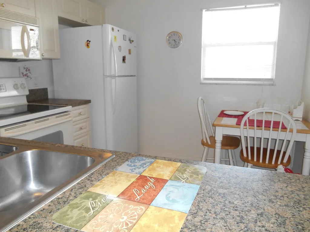 2615 NE 1st Court Boynton Beach FL 33435