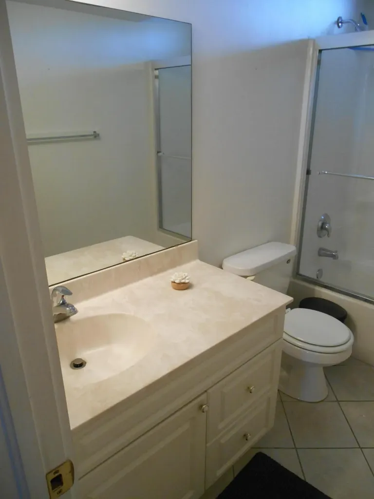 2615 NE 1st Court Boynton Beach FL 33435