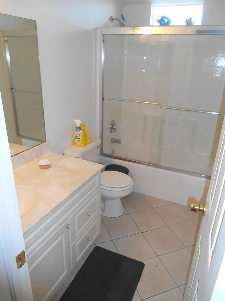 2615 NE 1st Court Boynton Beach FL 33435
