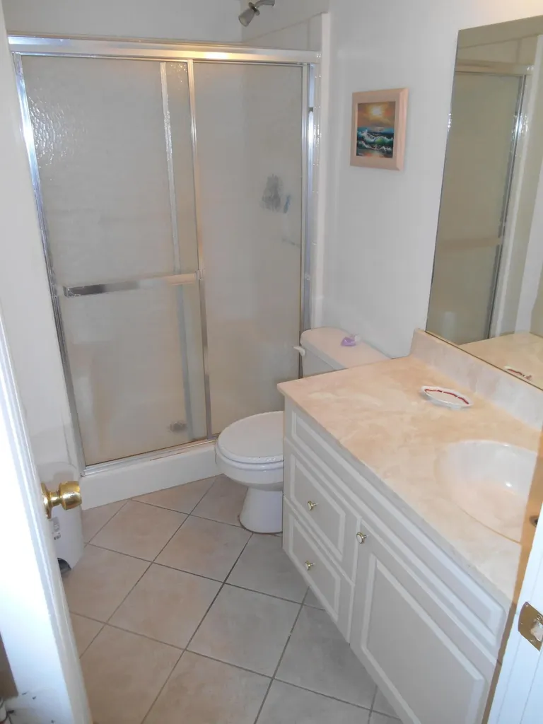 2615 NE 1st Court Boynton Beach FL 33435