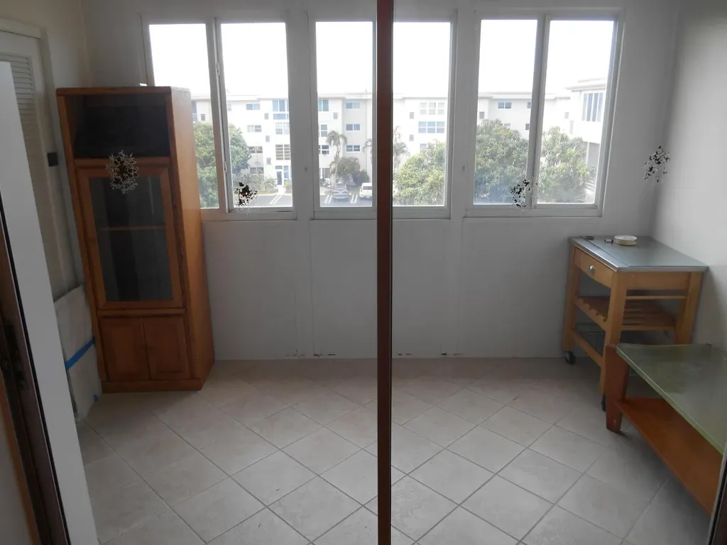 2615 NE 1st Court Boynton Beach FL 33435