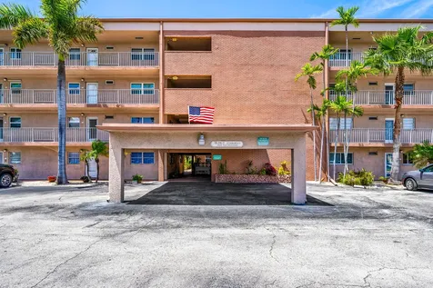 2615 NE 1st Court Boynton Beach FL 33435
