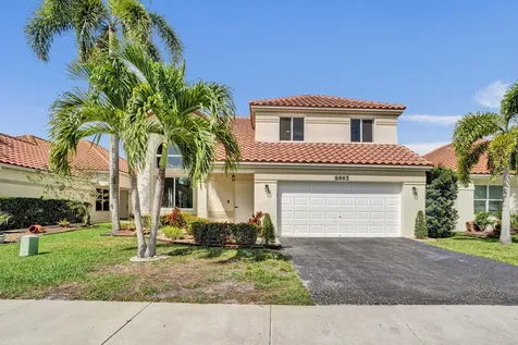 8865 Lake Park Circle S Davie FL 33328