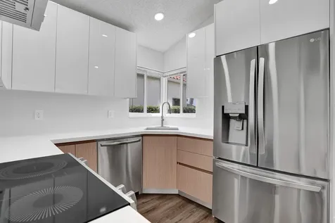 8865 Lake Park Circle S Davie FL 33328