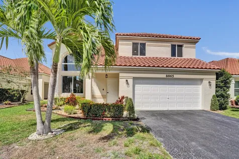 8865 Lake Park Circle S Davie FL 33328