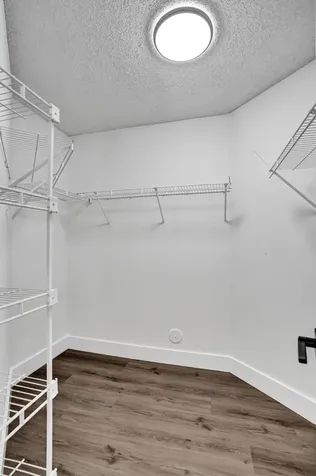 8865 Lake Park Circle S Davie FL 33328