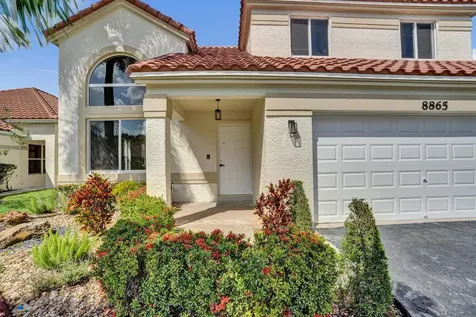 8865 Lake Park Circle S Davie FL 33328