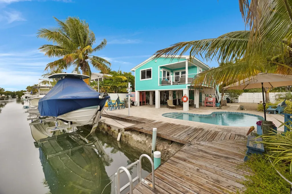 Cudjoe Key FL, 116 Spanish Main Drive