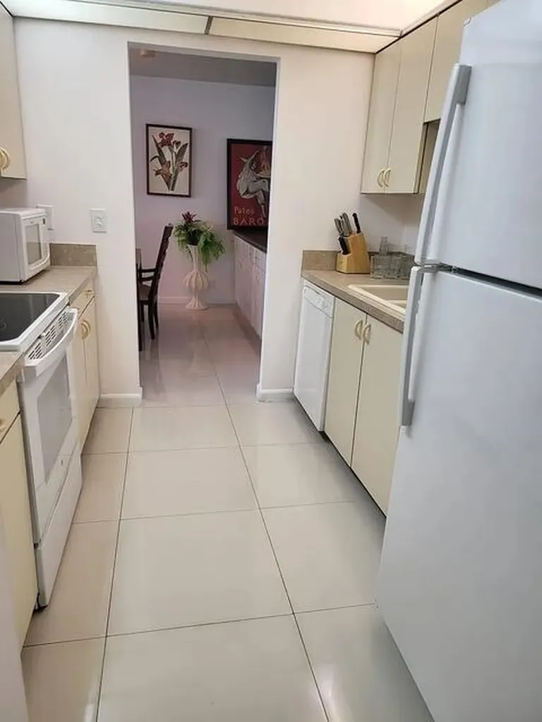 5440 N Ocean Drive Singer Island FL 33404