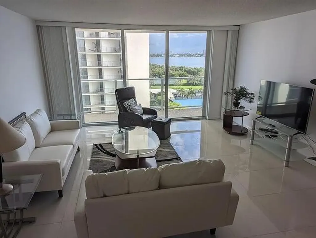 5440 N Ocean Drive Singer Island FL 33404