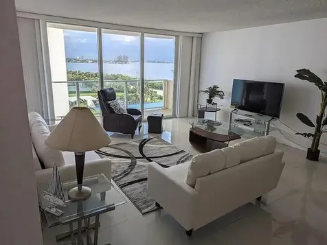 5440 N Ocean Drive Singer Island FL 33404