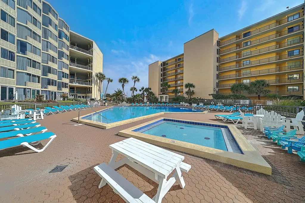 8817 S Thomas Drive Panama City FL 32408