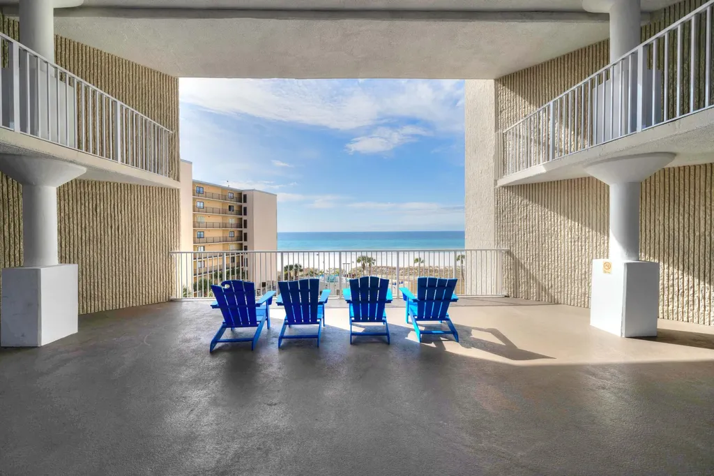 8817 S Thomas Drive Panama City FL 32408
