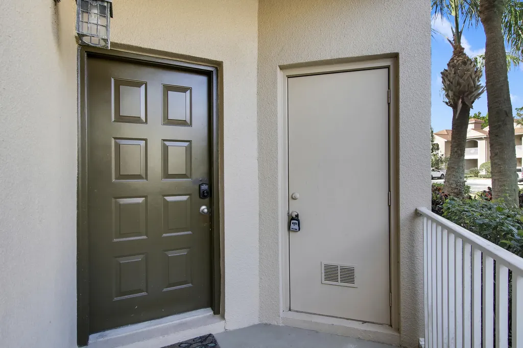9800B Perfect Drive Port St Lucie FL 34986