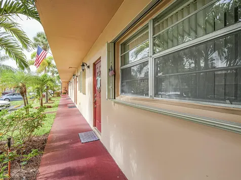 1987 SW Palm City Road Stuart FL 34994