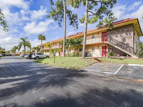 1987 SW Palm City Road Stuart FL 34994