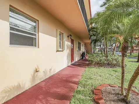 1987 SW Palm City Road Stuart FL 34994