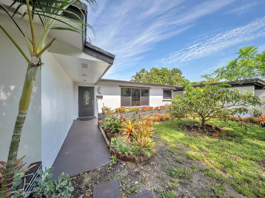 721 SW 38th Avenue Fort Lauderdale FL 33312