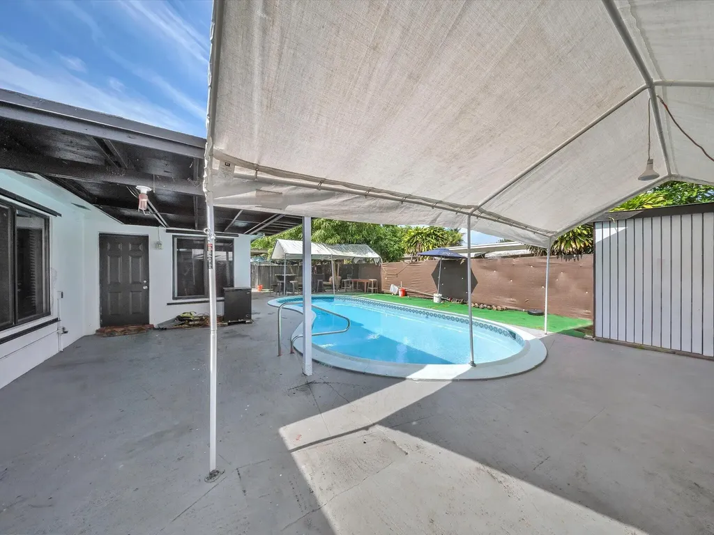 721 SW 38th Avenue Fort Lauderdale FL 33312