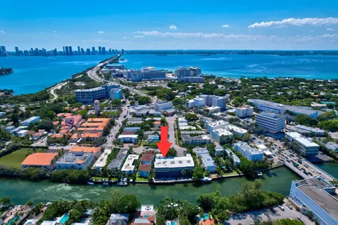 4011 N Meridian Avenue Miami Beach FL 33140