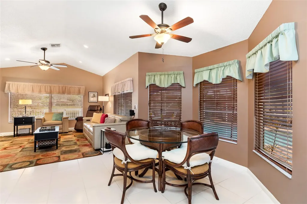 6660 NW 75th Place Parkland FL 33067