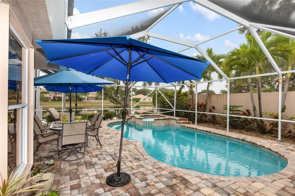 6660 NW 75th Place Parkland FL 33067