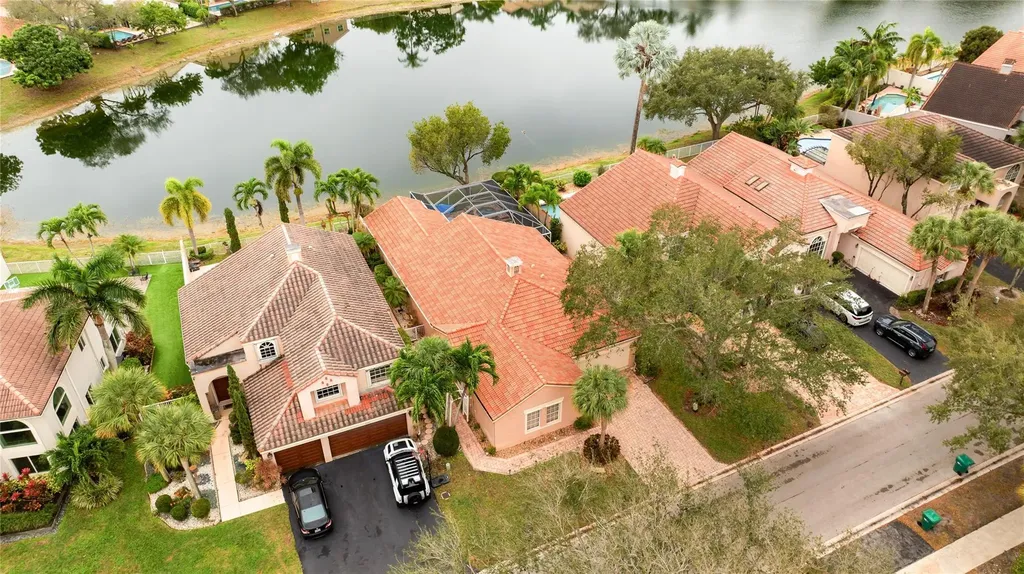 6660 NW 75th Place Parkland FL 33067