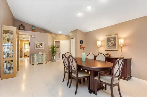 6660 NW 75th Place Parkland FL 33067